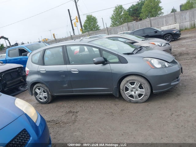 Honda FIT LX 2014 LUCGE8H5XE3003049 Image 13