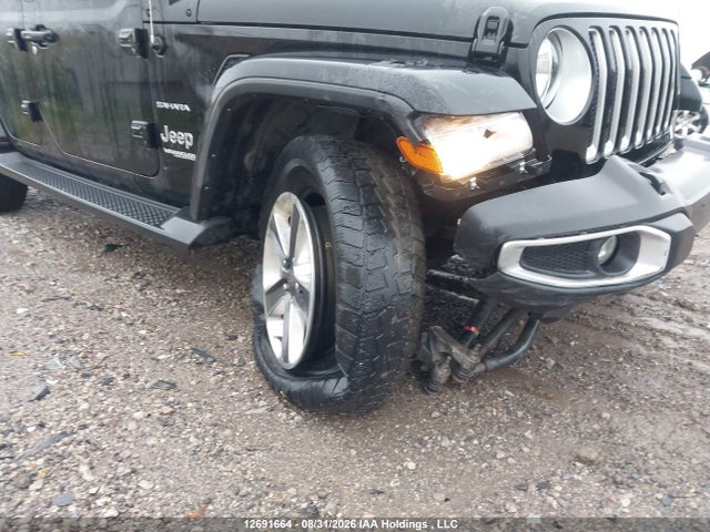 1C4HJXEN4MW661014 Jeep Wrangler Unlimited Sahara