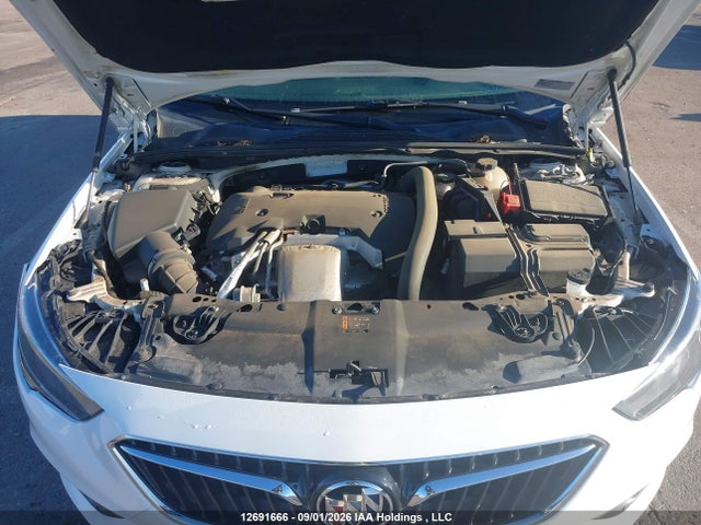 W04GM6SX0K1067995 Buick Regal Sportback Preferred Ii