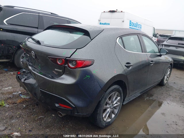 Auction sale of the 2019 Mazda Mazda3 Gx, vin: JM1BPAK75K1114979, lot number: 12691692