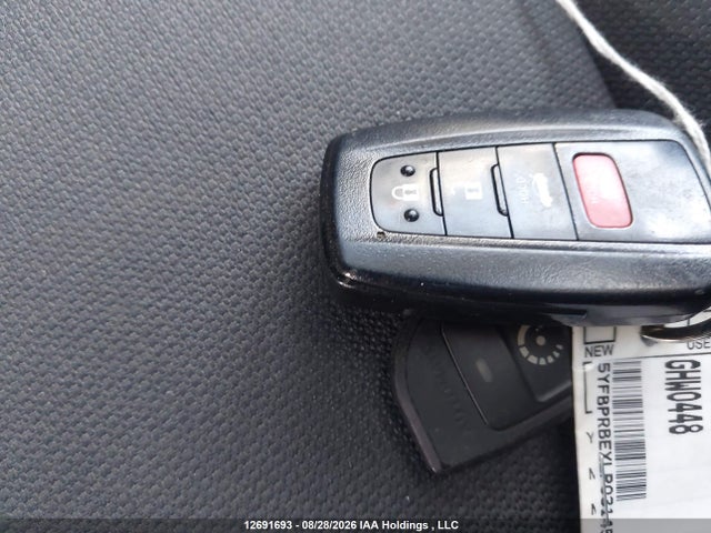 12691693 :رقم المزاد ، 5YFBPRBEXLP031459 vin ، 2020 Toyota Corolla Le مزاد بيع