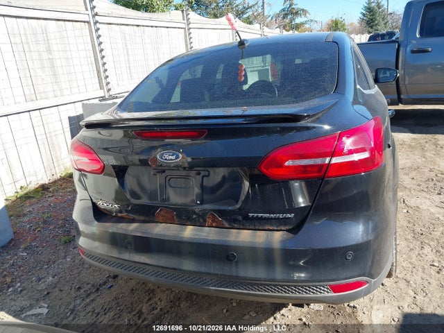 Ford Focus 2017 1FADP3J24HL293447 Image 16