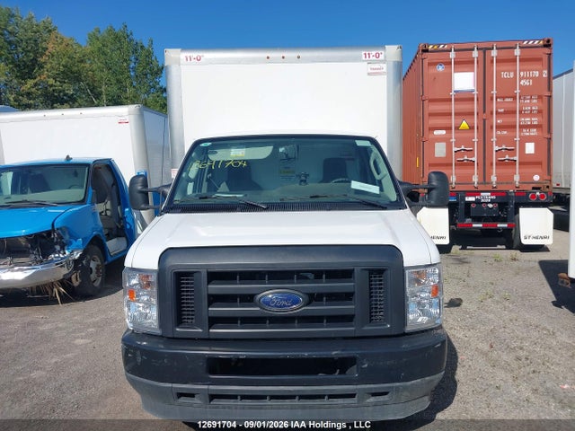 Ford E-450 Cutaway 2024 1FDXE4FNXRDD15089 Image 12