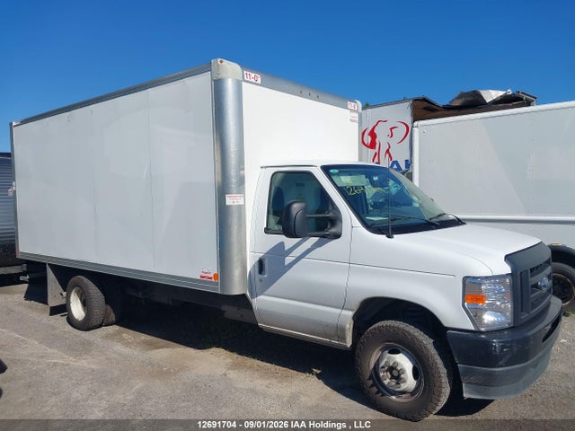 Ford E-450 Cutaway 2024 1FDXE4FNXRDD15089 Image 13
