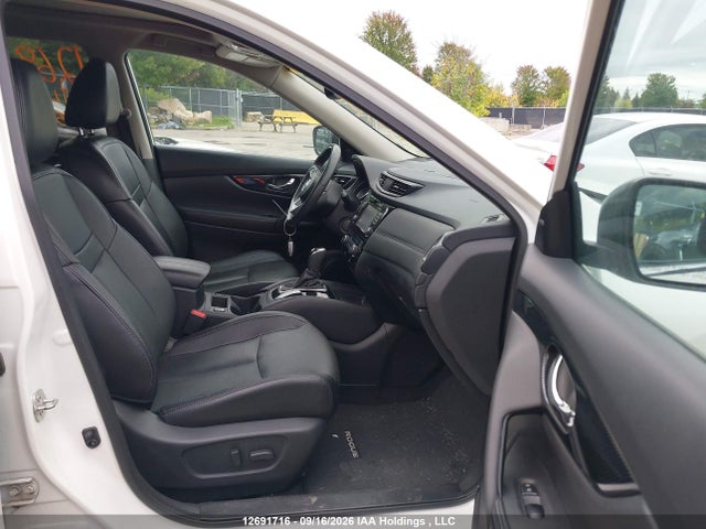 12691716 :رقم المزاد ، 5N1AT2MV3HC820849 vin ، 2017 Nissan Rogue مزاد بيع