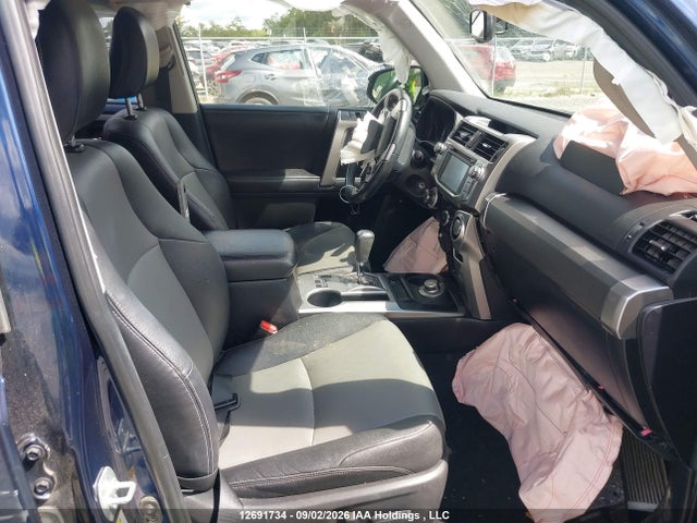 Toyota 4RUNNER SR5 2016 JTEBU5JR7G5281861 Image 5
