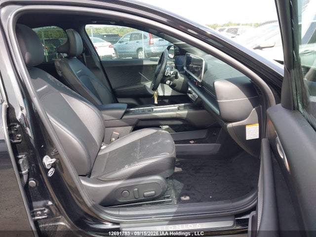 Hyundai Ioniq 6 Preferred Long Range With Ultimate Package 2024 KMHM54AC5RA064458 Image 5