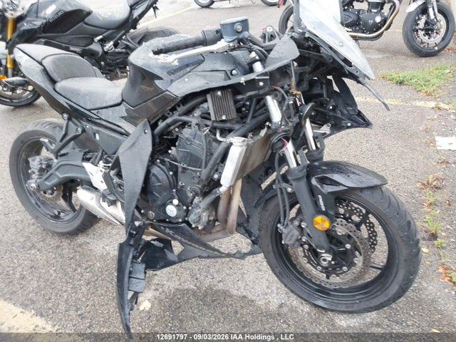 Продаж на аукціоні авто 2017 Kawasaki Ex650 F, vin: JKAEXEK15HDA00243, номер лоту: 12691797