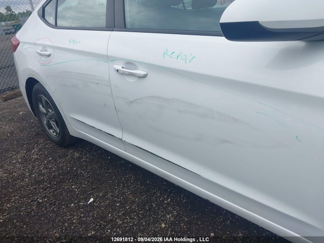 Hyundai Elantra 2017 5NPD94LA5HH099190 Image 17
