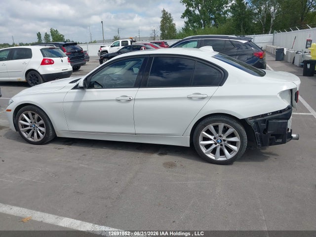 Продаж на аукціоні авто 2013 Bmw 320 I Xdrive, vin: WBA3C3C55DF980435, номер лоту: 12691852