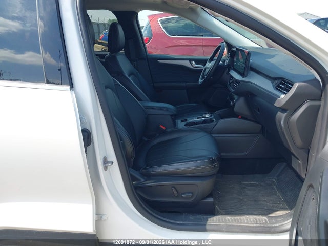 Продаж на аукціоні авто 2025 Ford Escape Platinum, vin: 1FMCU9JA5SUA38358, номер лоту: 12691872