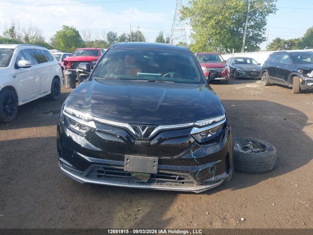 12691915 :رقم المزاد ، RLLV1AFA4SH010159 vin ، 2025 Vinfast Vf 8 Plus مزاد بيع