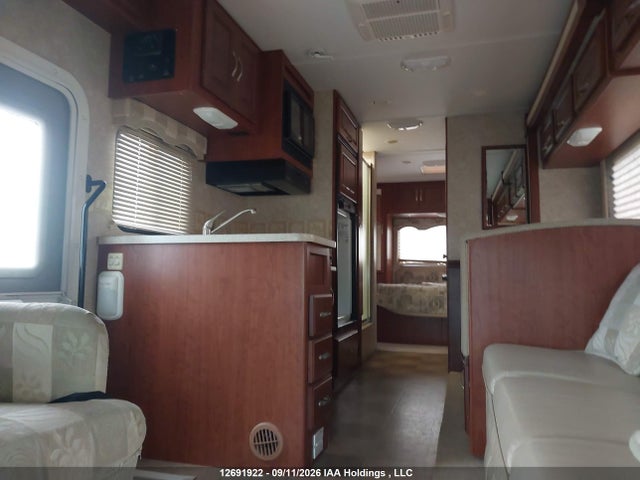 Продаж на аукціоні авто 2006 Ford Econoline E450 Super Duty Cutwy Van, vin: 1FDXE45S16DA34883, номер лоту: 12691922