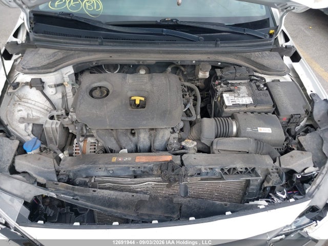 2019 Hyundai Elantra Preferred მანქანა იყიდება აუქციონზე, vin: KMHD84LF1KU800931, აუქციონის ნომერი: 12691944