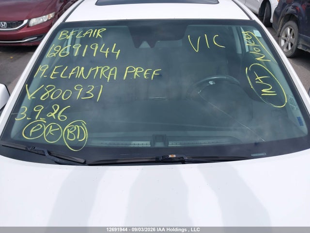 2019 Hyundai Elantra Preferred მანქანა იყიდება აუქციონზე, vin: KMHD84LF1KU800931, აუქციონის ნომერი: 12691944