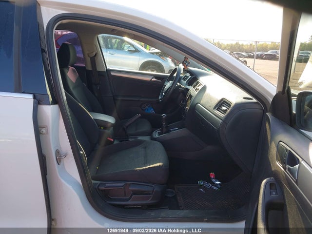 12691949 :رقم المزاد ، 3VW167AJ9GM317010 vin ، 2016 Volkswagen Jetta 1.4 Tsi Trendline/1.4 Tsi Trendline+ مزاد بيع