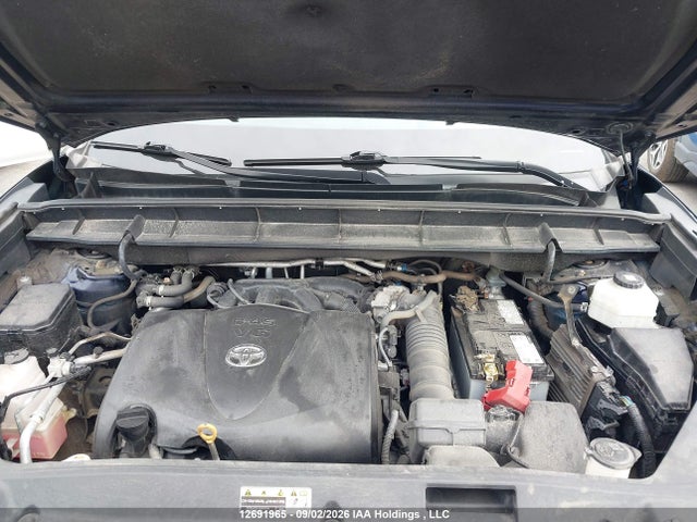 Toyota Highlander Limited 2021 5TDFZRBH1MS107858 Image 10