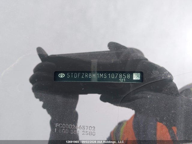 Toyota Highlander Limited 2021 5TDFZRBH1MS107858 Image 19