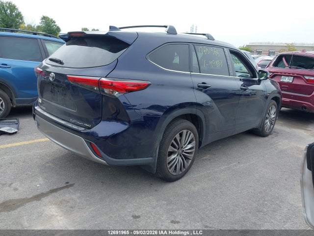 Toyota Highlander Limited 2021 5TDFZRBH1MS107858 Image 4