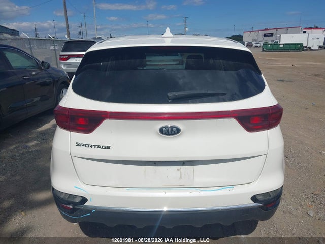 Продажа на аукционе авто 2022 Kia Sportage Lx, vin: KNDPMCAC3N7010677, номер лота: 12691981