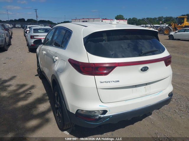Продажа на аукционе авто 2022 Kia Sportage Lx, vin: KNDPMCAC3N7010677, номер лота: 12691981