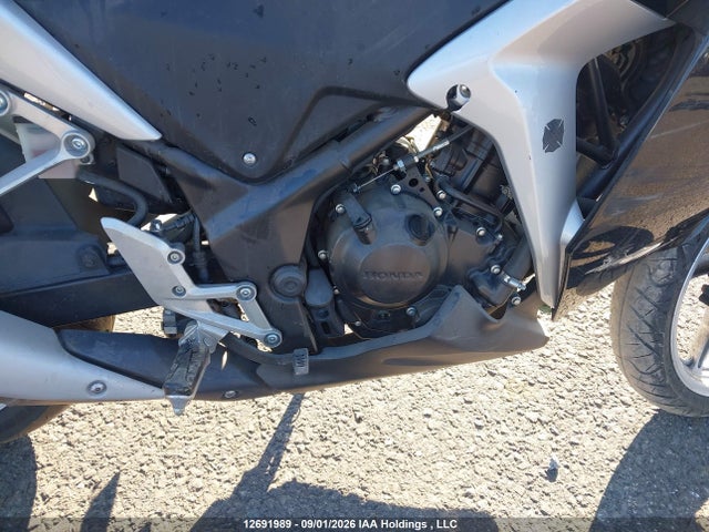 Auction sale of the 2012 Honda Cbr250 R, vin: MLHMC4128C5300888, lot number: 12691989