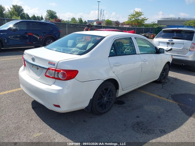 Продажа на аукционе авто 2012 Toyota Corolla, vin: 2T1BU4EE1CC852733, номер лота: 12691999