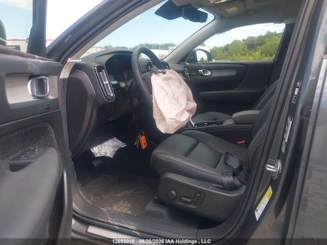 Продажа на аукционе авто 2026 Volvo Xc40 Ultra, vin: YV4L12UM2T2802672, номер лота: 12692015