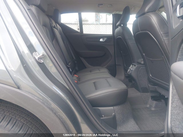 Продажа на аукционе авто 2026 Volvo Xc40 Ultra, vin: YV4L12UM2T2802672, номер лота: 12692015