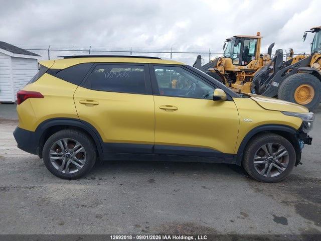 2021 Kia Seltos Lx მანქანა იყიდება აუქციონზე, vin: KNDEPCAAXM7110853, აუქციონის ნომერი: 12692018