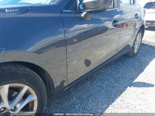Aukcja sprzedaży 2018 Mazda Mazda3 50th Anniversary Edition/gs/se, vin: JM1BN1V7XJ1158332, numer aukcji: 12692025