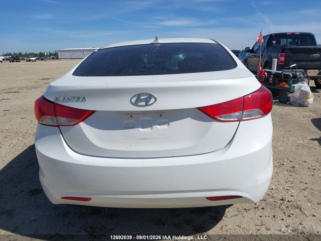 Продажа на аукционе авто 2013 Hyundai Elantra Gls/limited, vin: 5NPDH4AE7DH209806, номер лота: 12692039
