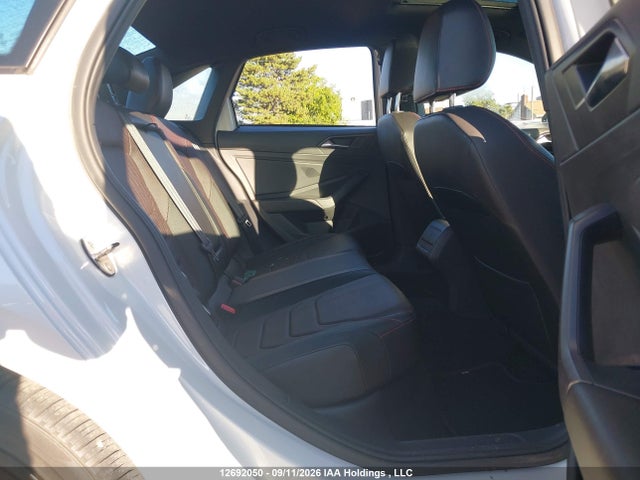 2022 Volkswagen Jetta Gli Autobahn მანქანა იყიდება აუქციონზე, vin: 3VW1T7BU2NM029702, აუქციონის ნომერი: 12692050
