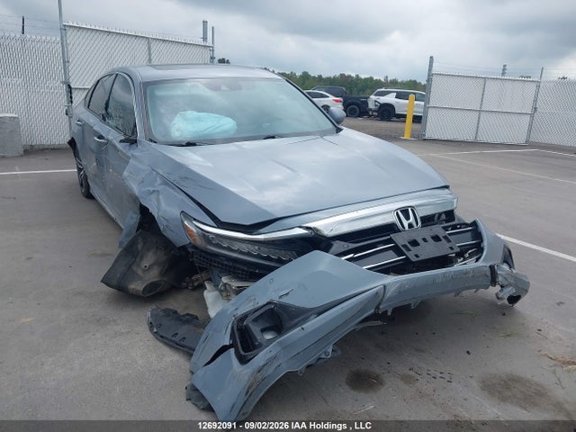2021 Honda Accord Touring 2.0t მანქანა იყიდება აუქციონზე, vin: 1HGCV2F94MA800642, აუქციონის ნომერი: 12692091