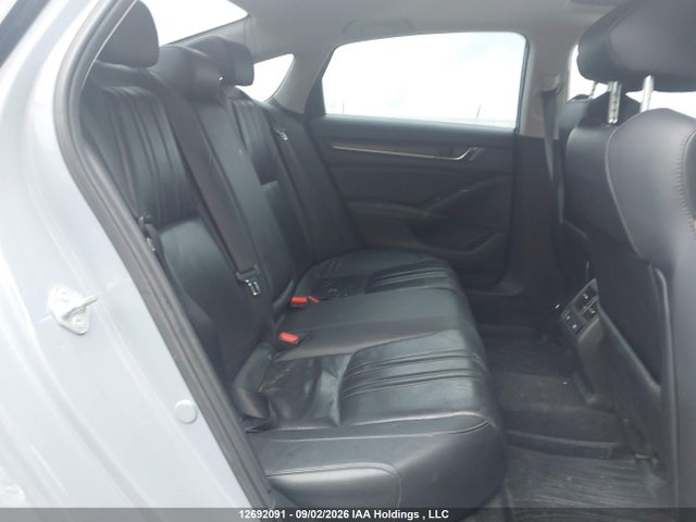 2021 Honda Accord Touring 2.0t მანქანა იყიდება აუქციონზე, vin: 1HGCV2F94MA800642, აუქციონის ნომერი: 12692091