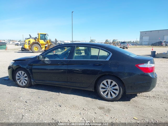 12692110 :رقم المزاد ، 1HGCR2E38FA803256 vin ، 2015 Honda Accord Lx مزاد بيع