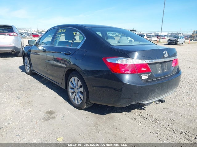 12692110 :رقم المزاد ، 1HGCR2E38FA803256 vin ، 2015 Honda Accord Lx مزاد بيع