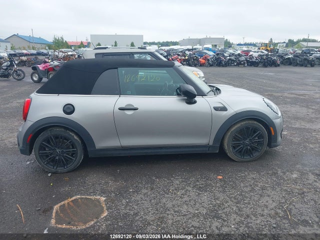 Продаж на аукціоні авто 2023 Mini Convertible Cooper S, vin: WMW43DL05P3R30445, номер лоту: 12692120