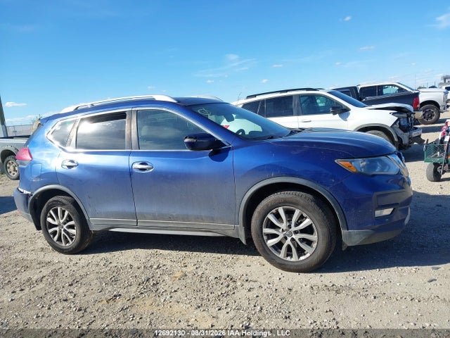 5N1AT2MV5HC803213 Nissan Rogue S/sl Platinum/sv