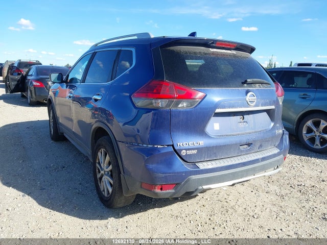 5N1AT2MV5HC803213 Nissan Rogue S/sl Platinum/sv
