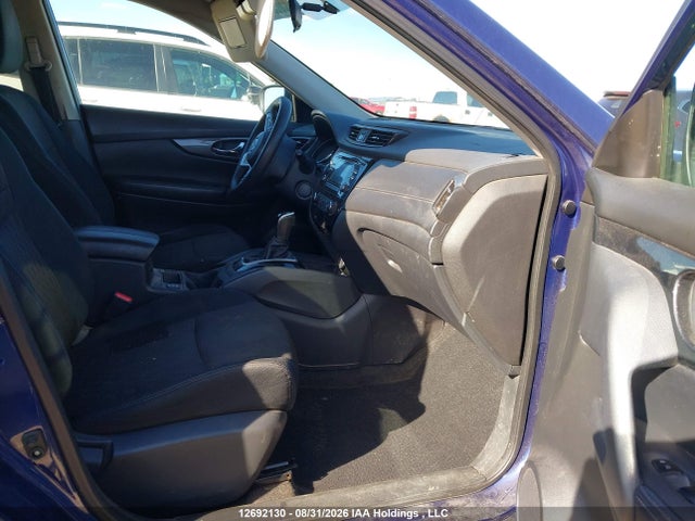 5N1AT2MV5HC803213 Nissan Rogue S/sl Platinum/sv