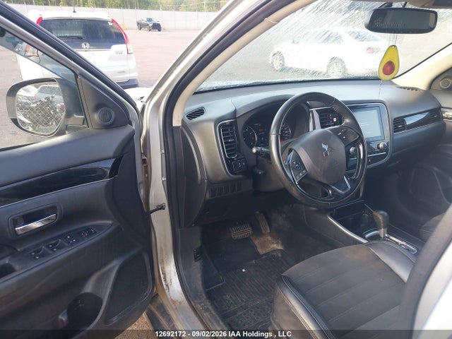 Mitsubishi Outlander Es/ex/ex-l 2020 JA4AZ2A35LZ614406 Image 21