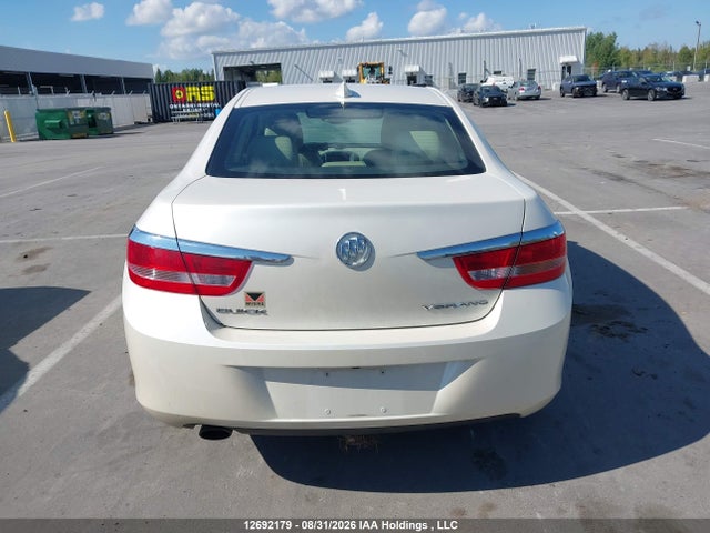 1G4PP5SK2F4205001 Buick Verano