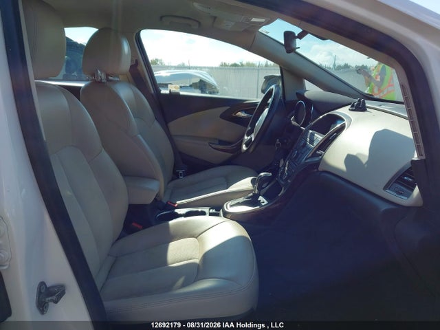 1G4PP5SK2F4205001 Buick Verano