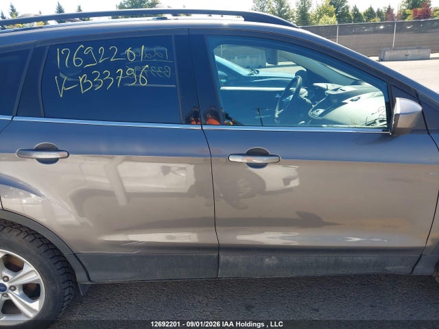 2013 Ford Escape Se მანქანა იყიდება აუქციონზე, vin: 1FMCU9G90DUB33796, აუქციონის ნომერი: 12692201