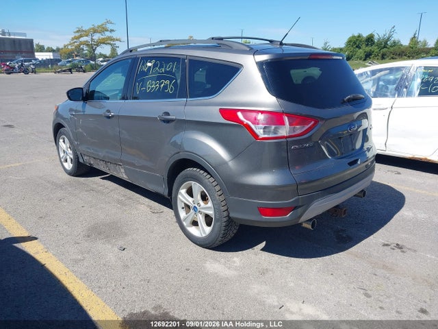 2013 Ford Escape Se მანქანა იყიდება აუქციონზე, vin: 1FMCU9G90DUB33796, აუქციონის ნომერი: 12692201