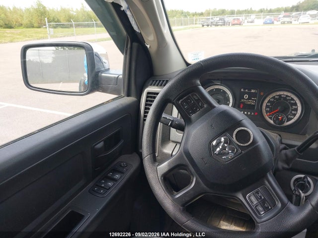 12692226 :رقم المزاد ، 3C6RR7KTXHG728632 vin ، 2017 Ram 1500 St مزاد بيع