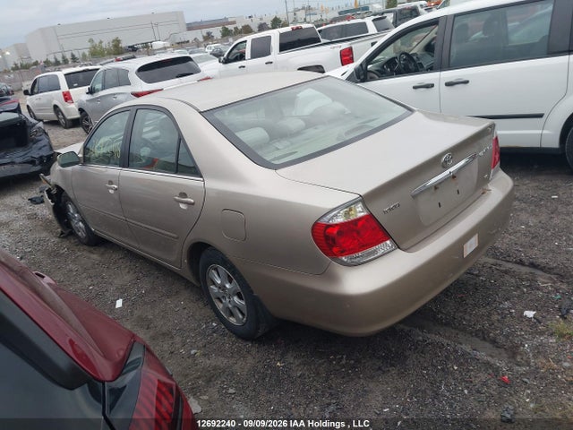 2005 Toyota Camry Le V6/xle V6 მანქანა იყიდება აუქციონზე, vin: 4T1BF32K55U102901, აუქციონის ნომერი: 12692240