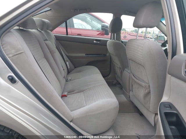 2005 Toyota Camry Le V6/xle V6 მანქანა იყიდება აუქციონზე, vin: 4T1BF32K55U102901, აუქციონის ნომერი: 12692240