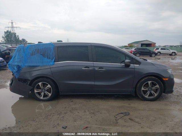 Honda ODYSSEY EX 2018 5FNRL6H45JB504765 Image 13